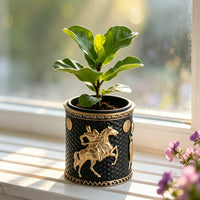 Roman Medieval Knight Relief Flower Pot - Creative Desktop Ornament