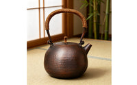 Hammered Teapot Large-capacity Heat-resistant Copper-tone Vessel with Dimpled Texture and Comfortable Handle Suitable for Tea Lovers Tea Table Tea Service Gift Giving