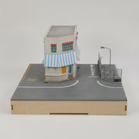 Street-Scene Model with Base Realistic 1/64 Scale Diorama Cityscape Scale Model Building for Display Shelves