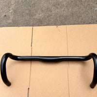 Black Road Bike Drop Handlebar Matte Finish 31.8 Mm Drop Handlebar Single-Piece Round Tube