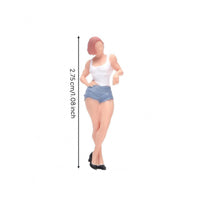 1/64 Scale Hand-Painted Resin Figurine Detailed Face Standing Female Figurine Realistic Detail Model
