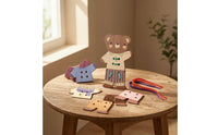 Bear Lacing Board with Cords Hand-Eye Coordination Bear Threading Toy Child-Led Toy Fine Motor Skills Learning for Preschoolers