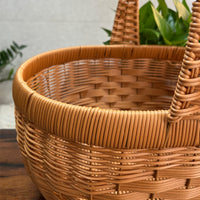 Rattan-Look Woven Storage Basket with Handle and Lid for Shopping, Outdoor Picnic, Gifts, Vegetables, and Fruits
