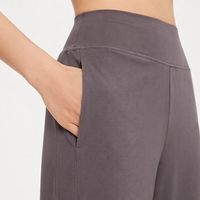 Wide Leg Trousers for Women with High Waist and Elastic Waistband, Cropped Pants in Stretch Nylon, Casual Gym Workout