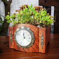 Vintage Table Timepiece Planter Multi-Use Vintage Timepiece Planter Long-Lasting