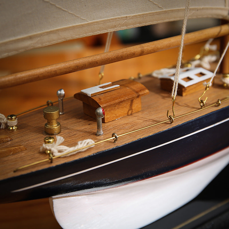 American Single-Mast Sailboat Model Decoration for Desk or Shelf