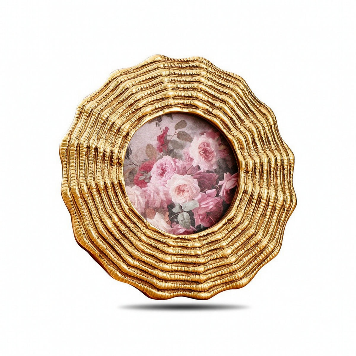 Vintage-Inspired Round Photo Frame Scalloped Round Picture Frame Elegant Easy to Clean for Dresser, Mantel, Entryway