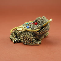 Hollow Brass Toad Figurine Jewel Inlaid Three-Legged Wealth Frog for Living Room