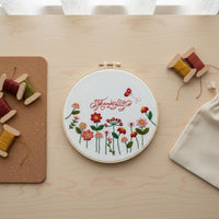 Dimensional Floral Needlecraft Set European Type Floral Embroidery Starter Kit Non-Fading Thread Pattern Hand Sewing Kit for Beginners