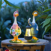 Duck Statue with Lantern Decorative Outdoor Decor Charming for Patio, Gardeners