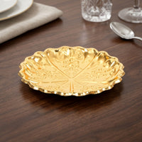 Metal Tray with Scalloped Edge Round Embossed Floral Tray Decorative Metal for Dressing Table, Photo Prop