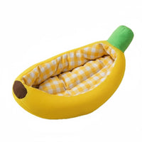 Fruit-Shaped Pet Bed Easy to Clean Banana-Shaped Pet Bed Private Hideaway Cushioned dog nest for Cats