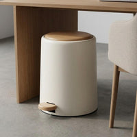 Foot Pedal Bin Compact Size Pedal Trash Can Silent Lidded Trash Can Bedroom