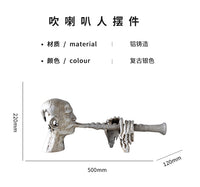 现代简约铝铸造吹喇叭抽象人物摆件样板间售楼部客厅玄关桌电视柜