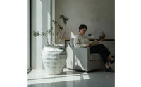 Distressed Floor-Standing Planter Pot Rustic Planter with Drainage Hole Weatherproof Weather-Resistant for Lobby, Office