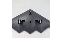 Retractable Landing Gear B-2 Phantom Stealth Aircraft Model Highly Detailed 1:200 B-2 Aircraft Model Aircraft Model for Collectors, Aviation Enthusiasts History Buffs, Desk Decoration, Office, Bookshelf