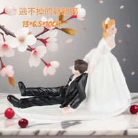 跨境新款树脂工艺品家居玄关客厅婚房摆件蛋糕装饰品 逃跑的新郎