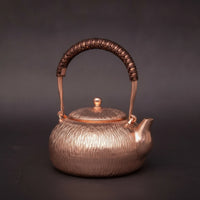 Hammered Teapot Copper-Toned Pot Traditional for Tabletop, Kitchen, Hosts