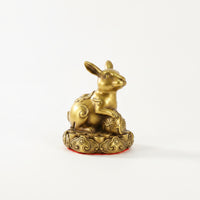 Tabletop Ornament Chinese Brass Figurine Embossed Mist Pattern Brass animal Figurine Carved Texture