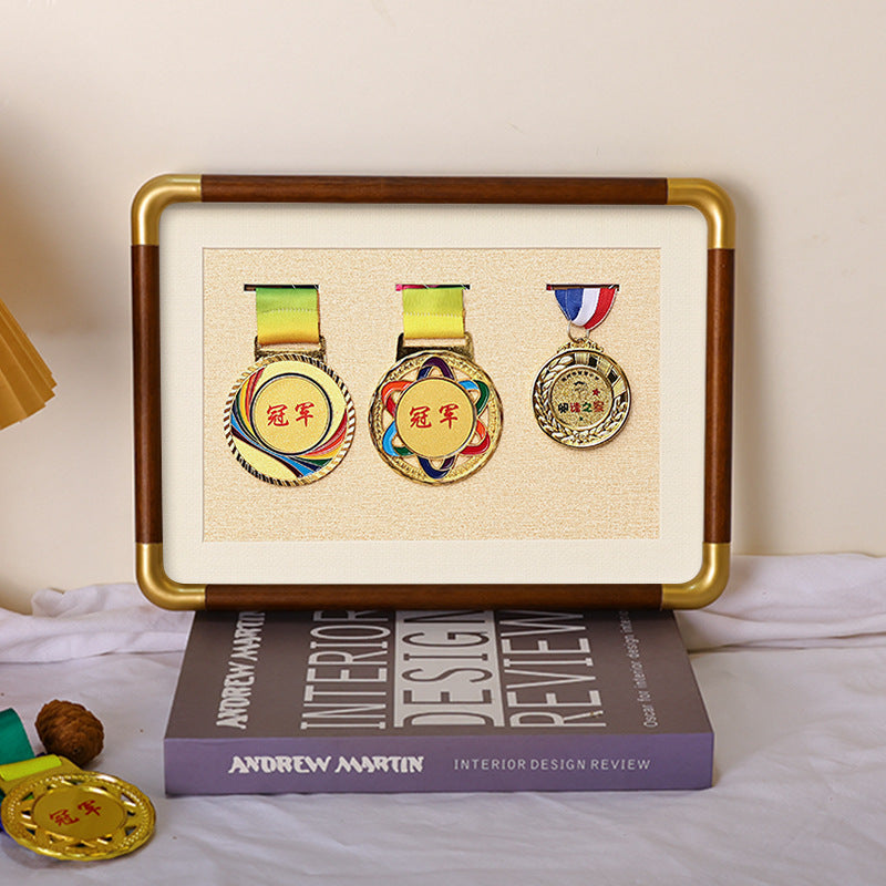Black Walnut / A4 3 Medals