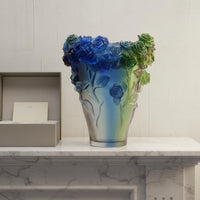 Handmade Liuli Crystal Vase Luxury Gift Colored Glaze Blossom Vase Eye-Catching Sculpted Flower Art Glass Ancient Craftsmanship for Living Room, Hotel Lobby, Office, Wedding