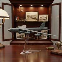 Stratofortress Model 1:200 Scale Aircraft Model Alloy for Display Collection or Gift