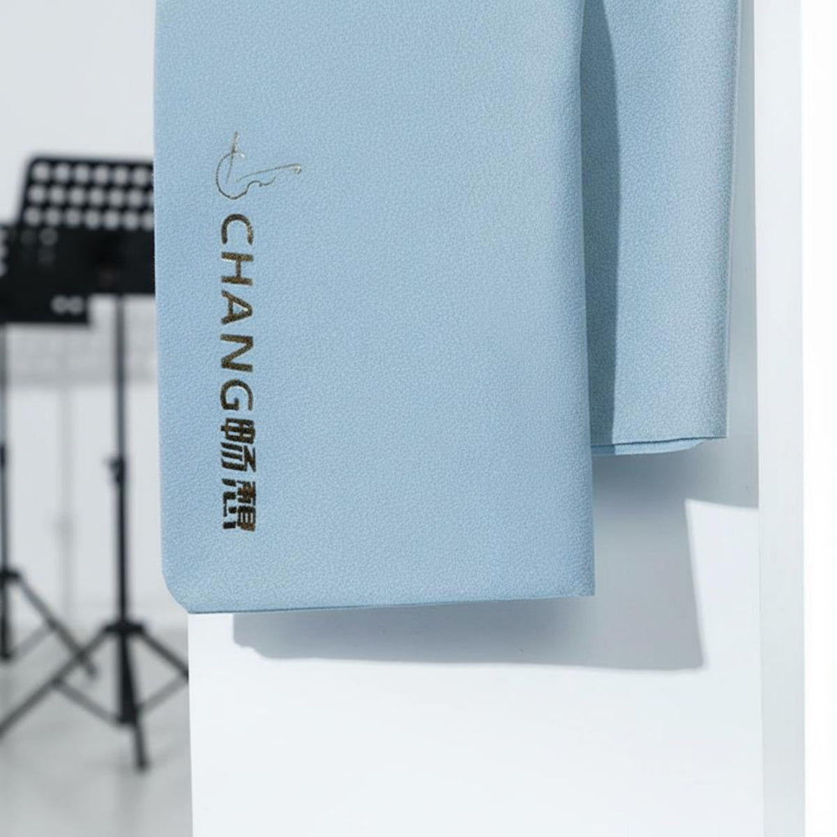 2 Pieces Low-Lint Suede Cleaning Cloth Fine-Fiber Instrument Cleaning Cloth Hemmed Edges Maintenance Aid Soft