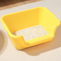 accessibleTop Litter Box Molded Plastic High-Sided Litter Box Rounded
