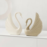 Elegant Swan Figurine Matte Swan Statue Sculpted Sculptures with Ribbed Wings Minimalist for Homeowners, Art Lovers, Living Room, TV Cabinet, Entryway