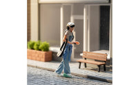 Hat Girl Miniature Highly Detailed Sand Table Person Model Workmanship 1/64 Scale Girl Figure for Miniature Enthusiasts, Dioramas