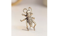 Decorative Grasshopper Drawer Pull Compact Furniture Knob Vintage-Inspired Brass Cabinet Handle Sculpted for Cabinets, Drawers, Wardrobes