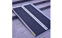 Anti-Slip Surface Foldable Aluminum Ramp Rustproof Mobility Aid CE Certified for Stairs, Doorways