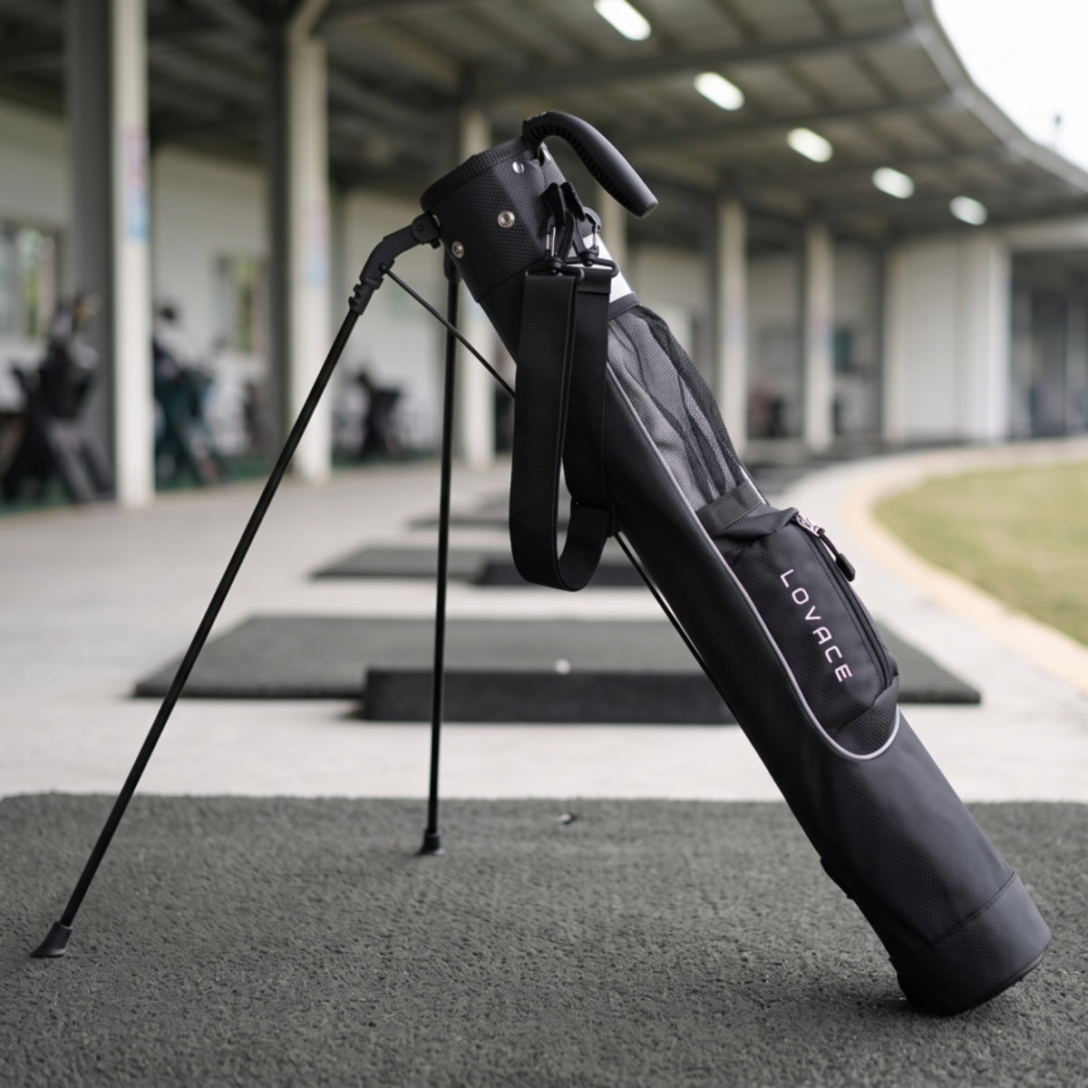 Golf Stand Bag Freestanding Golf Carry Bag Compact for Golfers, Driving Range