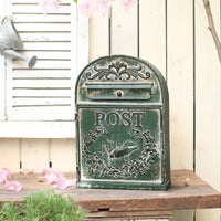 Green Wrought Iron Letterbox Waterproof Vintage Design Post Box Rustic Metal Post Box Easy to Install for Garden, House Exterior