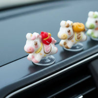 Car Dashboard Bobblehead Long-Lasting Shaking Head Car Ornament Easy to Clean