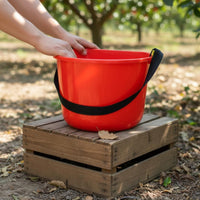 Shoulder Strap Picking Pail Single-Piece Molding Fertilizer Spreader Pail