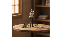 Photographer Figurine Resin Photographer Miniature Collectible Scene Model for Hobbyists