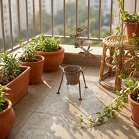 Metal Deer Planter Distressed Finish Deer-Shaped Planter Weathered for Courtyard