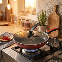 Frying Pan with Lid for Home Cooking, Non-Stick Pancake and Omelette Pan, Induction Hob Frying Pan for Gas Hobs, Red Pan with Integrated Handle