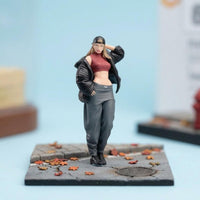Diorama People Models Realistic Details Diorama Figure Resin Material Small-Scale Decor for Collecting