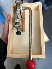 开坚果神器核桃夏威夷果新鲜生澳洲坚果夹开壳器开口器开果器夹子