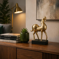 Abstract Horse Sculpture Detailed Sculpting Horse Sculpture Sleek Finish for Entryway, Bookshelf, Desk