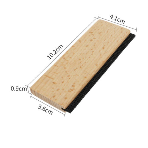 Wooden Lint Brush Comfortable Grip Cashmere Comb Gentle On Fabrics for Travel