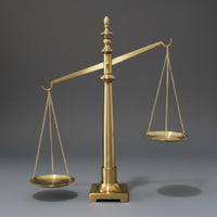 Gold Metal Balance Scale Classic Design Home Decoration for Office