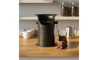 Sturdy Construction Freestanding Espresso Knock Box Easy to Clean Espresso Knock Box Non-Slip Base Large Capacity Coffee Puck Bin Removable Bar for Baristas, Cafe