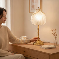 Ocean-Inspired Shell Lamp Vintage Lamp with Pearl Trim Pleated Pearl Light White for Bedroom, Reading Corner
