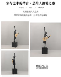 北欧创意抽象弹吉他人物金属摆件客厅卧室玄关酒店书房家居装饰品