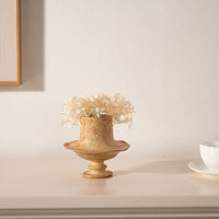 Light French Vintage Vase with Textured Small Flower Vase Retro Eclectic Ornament for Floral Decoration Display