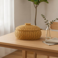 Handmade-Looking Rattan Basket with Lid Decorative Wicker Storage Basket with Lid Versatile Dustproof for Countertop
