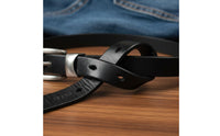 Simple Fashion Aesthetic Vintage Leather Belt Soft Feel Silver Buckle Belt Lightweight for Jeans